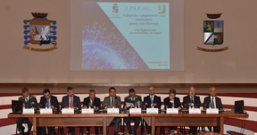 IL DIGITALE, I PAGAMENTI E LA NORMATIVA, PONTE CON L’EUROPA